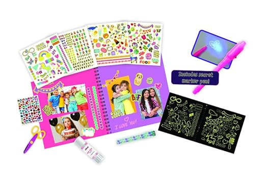 Mirada Art & Craft,Glow in The Dark Scrapbook, Ideal Gift for Boys & Girls, 6+ (MAC2012)